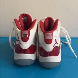 Jordan 11 Kids' Sneakers in Red and White
